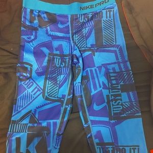 Nike Pro Capris